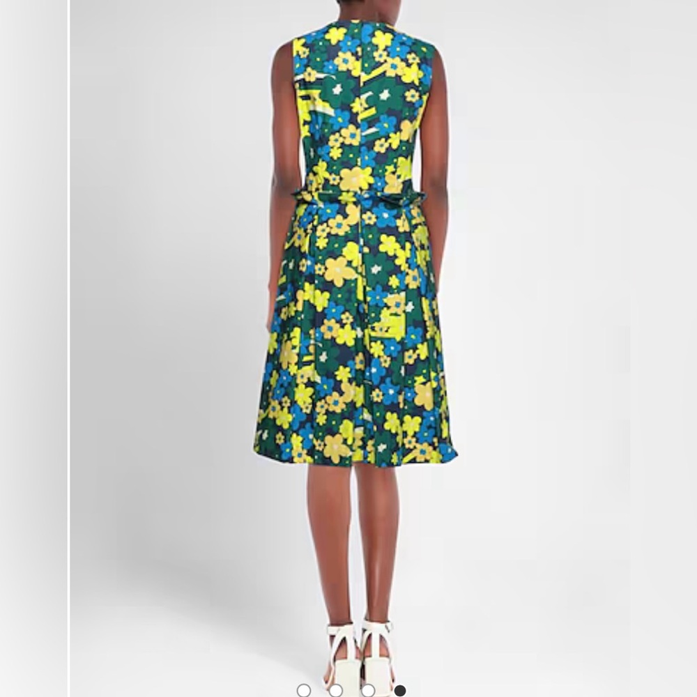 💚HP💚Marni Floral Sleeveless Dress - Picture 12 of 16